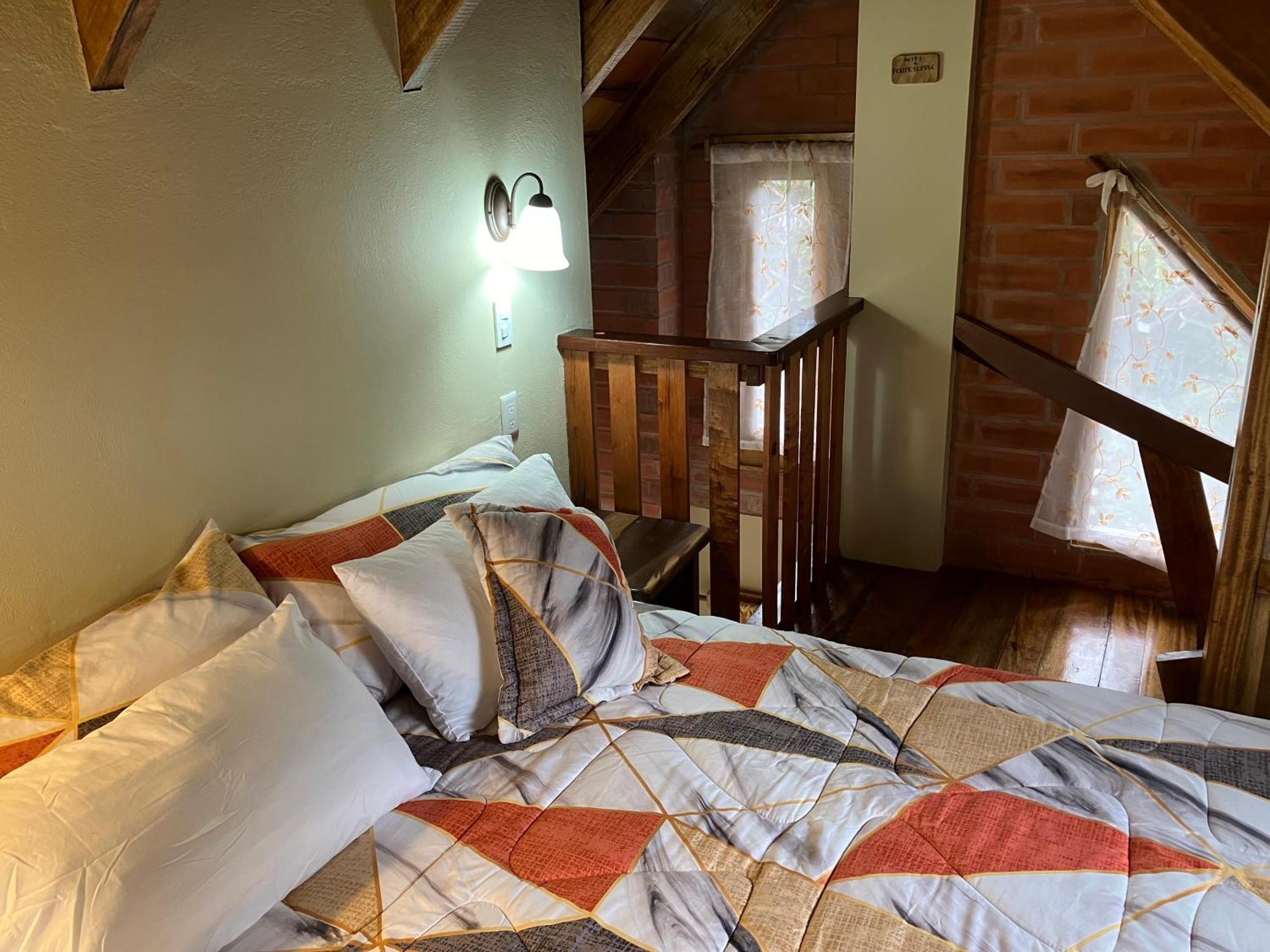 Bed and Breakfast Casa Del Rio En Mindo Exterior foto